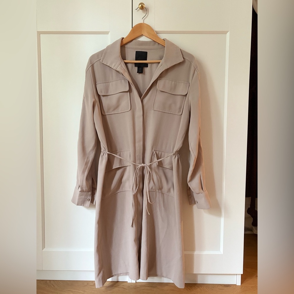 ⭐️Stylish Beige Utility Jacket for Women